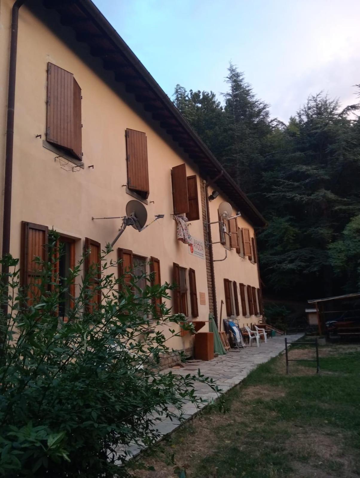 Villa Rifugio Asqua Poppi Exterior foto